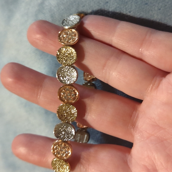 Bracelet - Picture 2 of 3